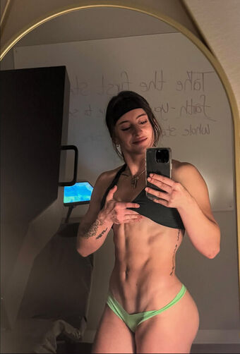 Annaherbert22 Nude Leaks OnlyFans Photo 26