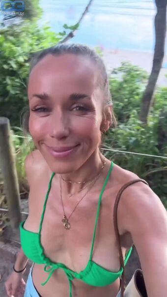 Annemarie Carpendale Nude Leaks OnlyFans Photo 207