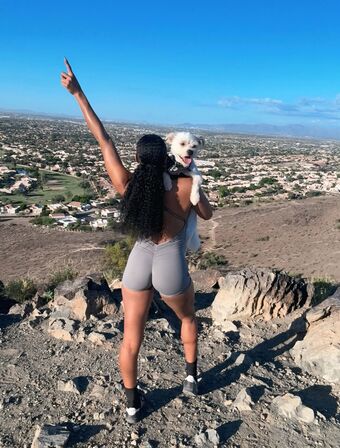 Ariane Andrew Nude Leaks OnlyFans Photo 11