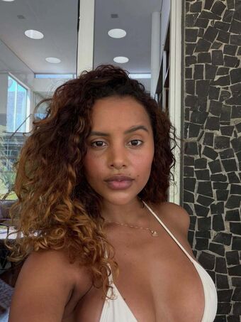 Gleici Damasceno Nude Leaks OnlyFans Photo 38