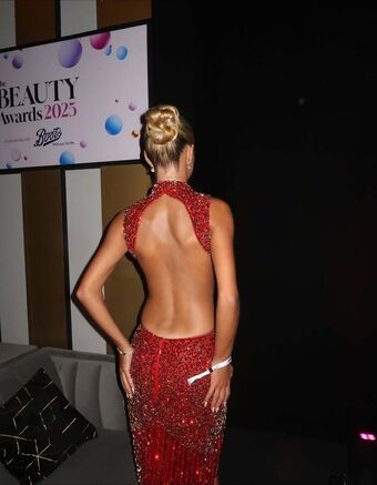 Beth Kajtar Nude Leaks OnlyFans Photo 2