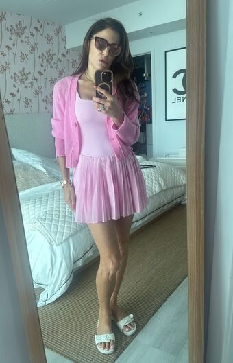 Bethenny Frankel Nude Leaks OnlyFans Photo 123