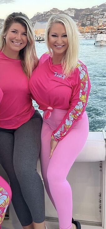 Texas Hotwife Nude Leaks OnlyFans Photo 12