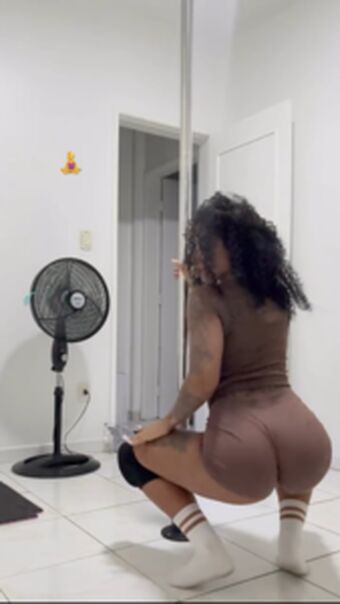 Bruna Bispo Nude Leaks OnlyFans Photo 15