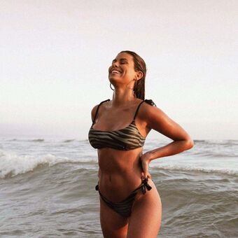 Carolina Loureiro Nude Leaks OnlyFans Photo 9