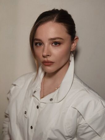 Chloe Grace Moretz Nude Leaks OnlyFans Photo 164