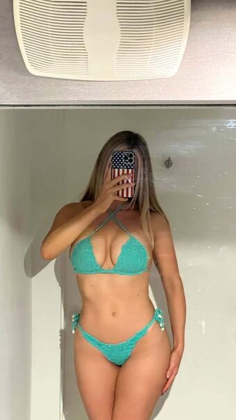 Christina Kelly Brinley Nude Leaks OnlyFans Photo 16