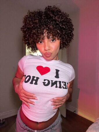 Lilchunkyy Nude Leaks OnlyFans Photo 21