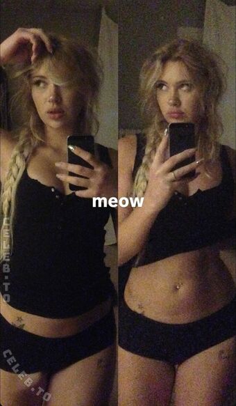 Cosima Chalk Nude Leaks OnlyFans Photo 2