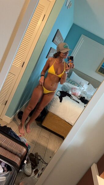 Courtney Shipley Nude Leaks OnlyFans Photo 7