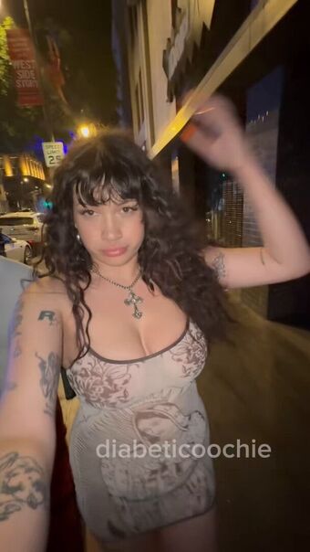 Diabeticoochi Nude Leaks OnlyFans Photo 2