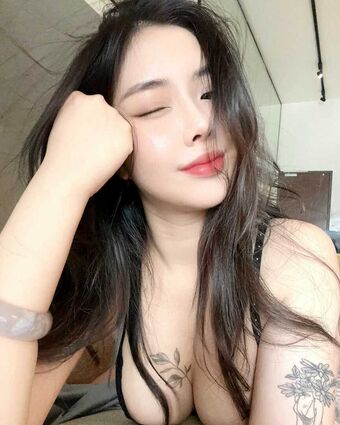 Elvaevac Nude Leaks OnlyFans Photo 80