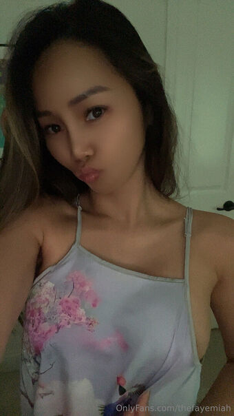 Faye Miah Nude Leaks OnlyFans Photo 13