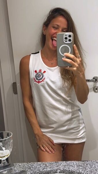 Fernanda De Freitas Nude Leaks OnlyFans Photo 99