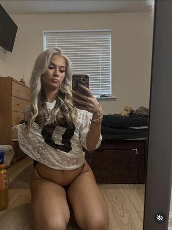 Graceleighxo Nude Leaks OnlyFans Photo 2