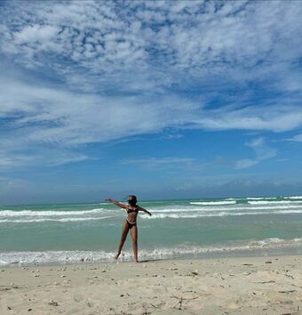 Heloisa Jorge Nude Leaks OnlyFans Photo 1