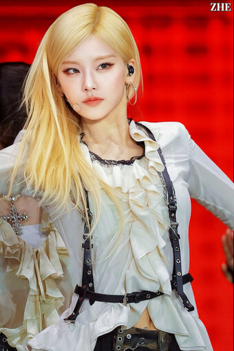 Yeji Nude Leaks OnlyFans Photo 324