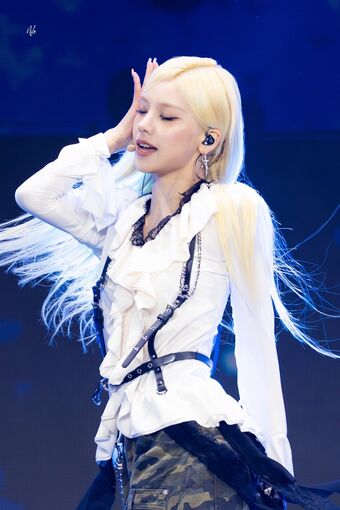 Yeji Nude Leaks OnlyFans Photo 321