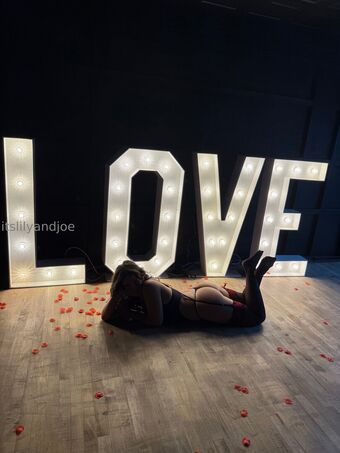 lilyandjoe1 Nude Leaks OnlyFans Photo 15