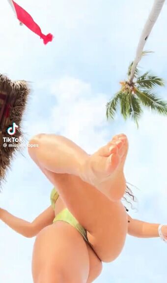 Jeje Lopes Nude Leaks OnlyFans Photo 149