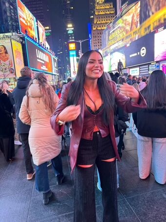 Kiana James Nude Leaks OnlyFans Photo 47