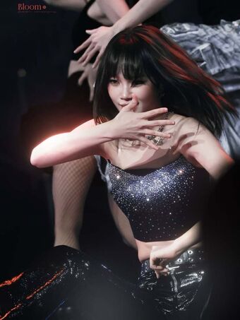 Kim Chaewon 김채원 [Le Sserafim] Nude Leaks OnlyFans Photo 40