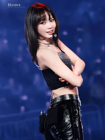 Kim Chaewon 김채원 [Le Sserafim] Nude Leaks OnlyFans Photo 38