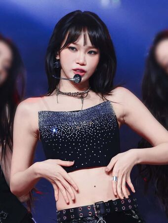 Kim Chaewon 김채원 [Le Sserafim] Nude Leaks OnlyFans Photo 37