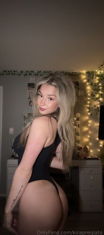 Kira Pregiato Nude Leaks OnlyFans Photo 45