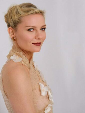 Kirsten Dunst Nude Leaks OnlyFans Photo 217