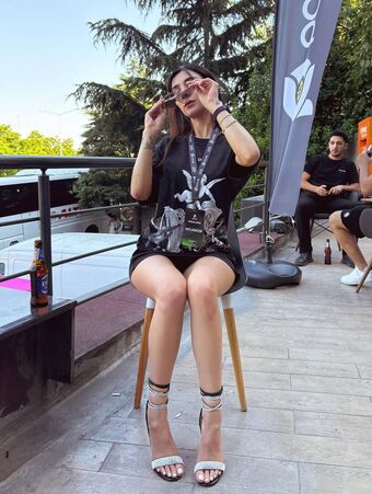 Kübra Miranda Çamlıbel Nude Leaks OnlyFans Photo 33