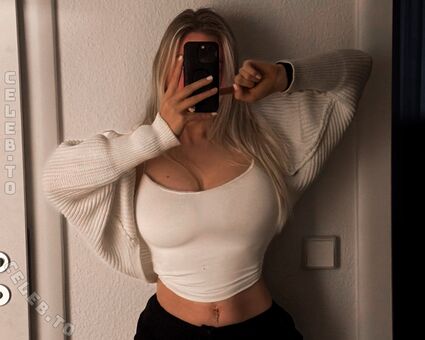 Lavrasophie Nude Leaks OnlyFans Photo 48