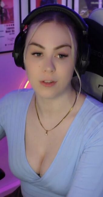 Lavrasophie Nude Leaks OnlyFans Photo 38