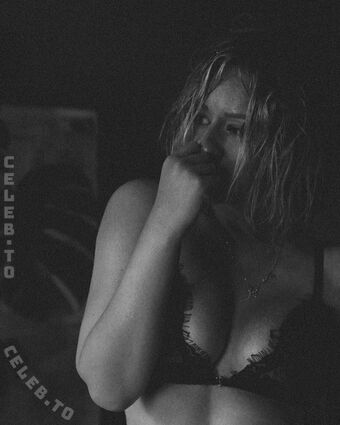 Lina Mallon Nude Leaks OnlyFans Photo 20