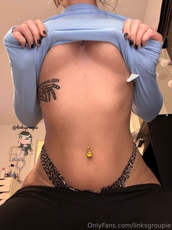 Linksgroupie Nude Leaks OnlyFans Photo 841