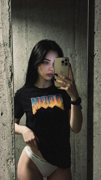 Lucivora Nude Leaks OnlyFans Photo 5