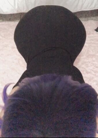 Madyblood Nude Leaks OnlyFans Photo 13