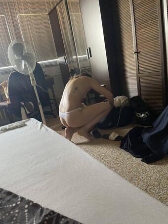 Magyar Lányok Lábai Nude Leaks OnlyFans Photo 2