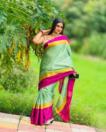 Malavika Tomar Nude Leaks OnlyFans Photo 9