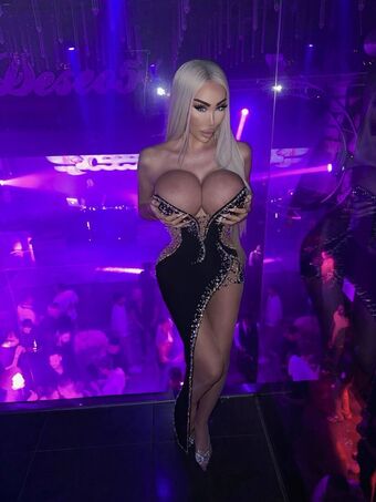 Megan Million Nude Leaks OnlyFans Photo 32