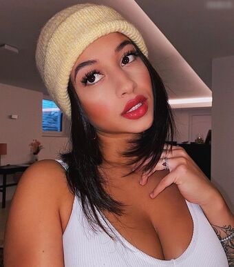 Melisa Toprakci Nude Leaks OnlyFans Photo 27