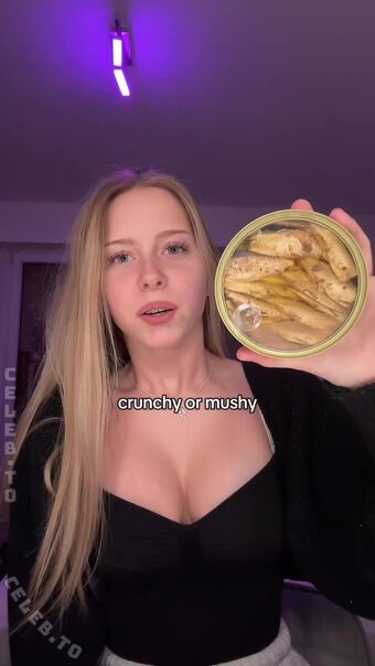 mmelleh Nude Leaks OnlyFans Photo 13