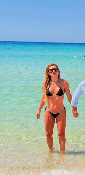 Mirella Santos Nude Leaks OnlyFans Photo 33