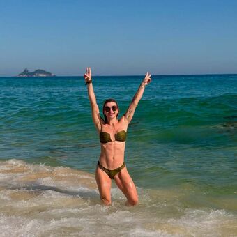 Mirella Santos Nude Leaks OnlyFans Photo 36