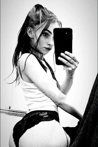 nejakatynka / nikidiamond1 / nikidiamondof / nikkidiamond_behername Nude Leaks OnlyFans  – Leaked Models