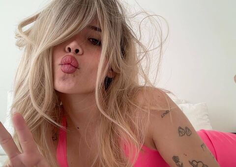 Nessa Barrett Nude Leaks OnlyFans Photo 140