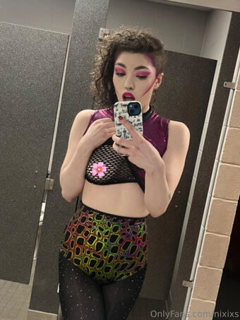 Nixi XS Nude Leaks OnlyFans Photo 11