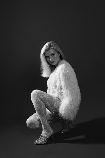 Ola Szkolda Nude Leaks OnlyFans Photo 2