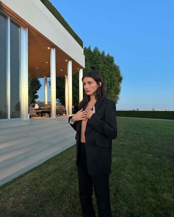 Olivia Rouyer Nude Leaks OnlyFans Photo 12