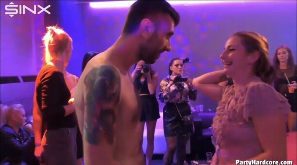 Party Hardcore Nude Leaks OnlyFans Photo 156